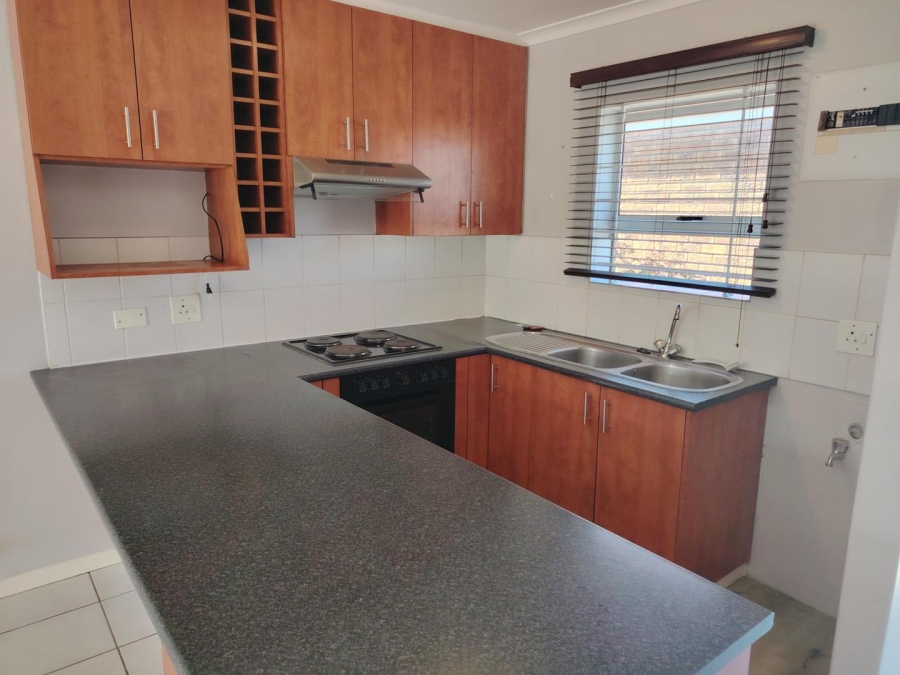 To Let 2 Bedroom Property for Rent in De Tuin Western Cape